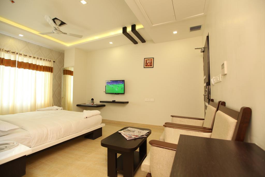 Mmr Gardens Hotel Madurai Exterior foto
